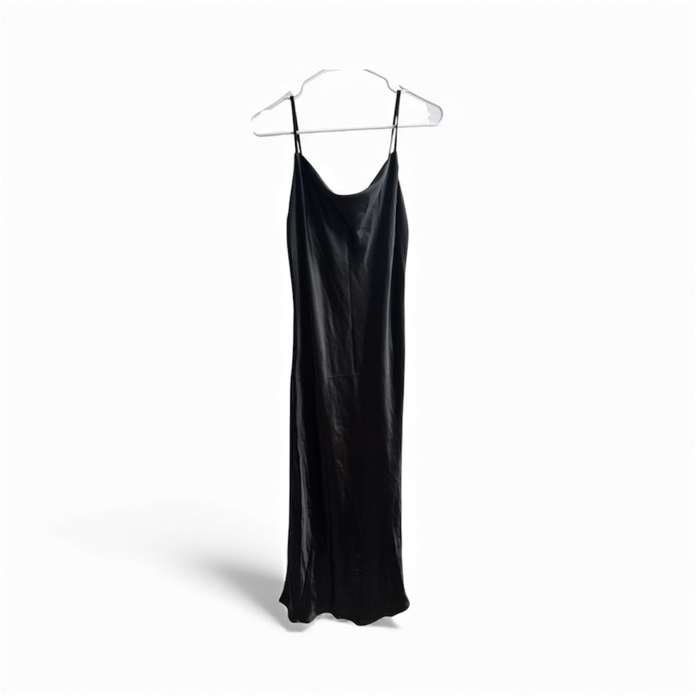 Atnlewhi  Nightgown black- medium nwt